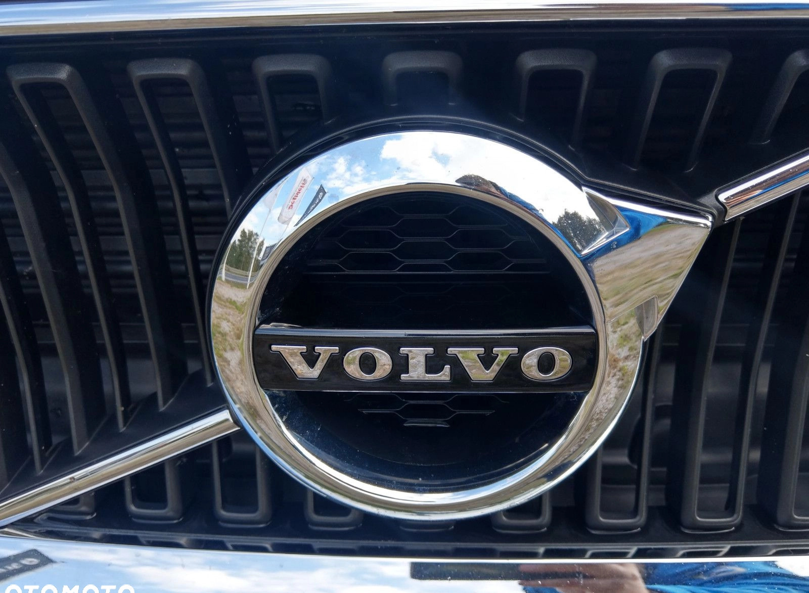 Volvo V60 cena 119900 przebieg: 139998, rok produkcji 2020 z Suchowola małe 466